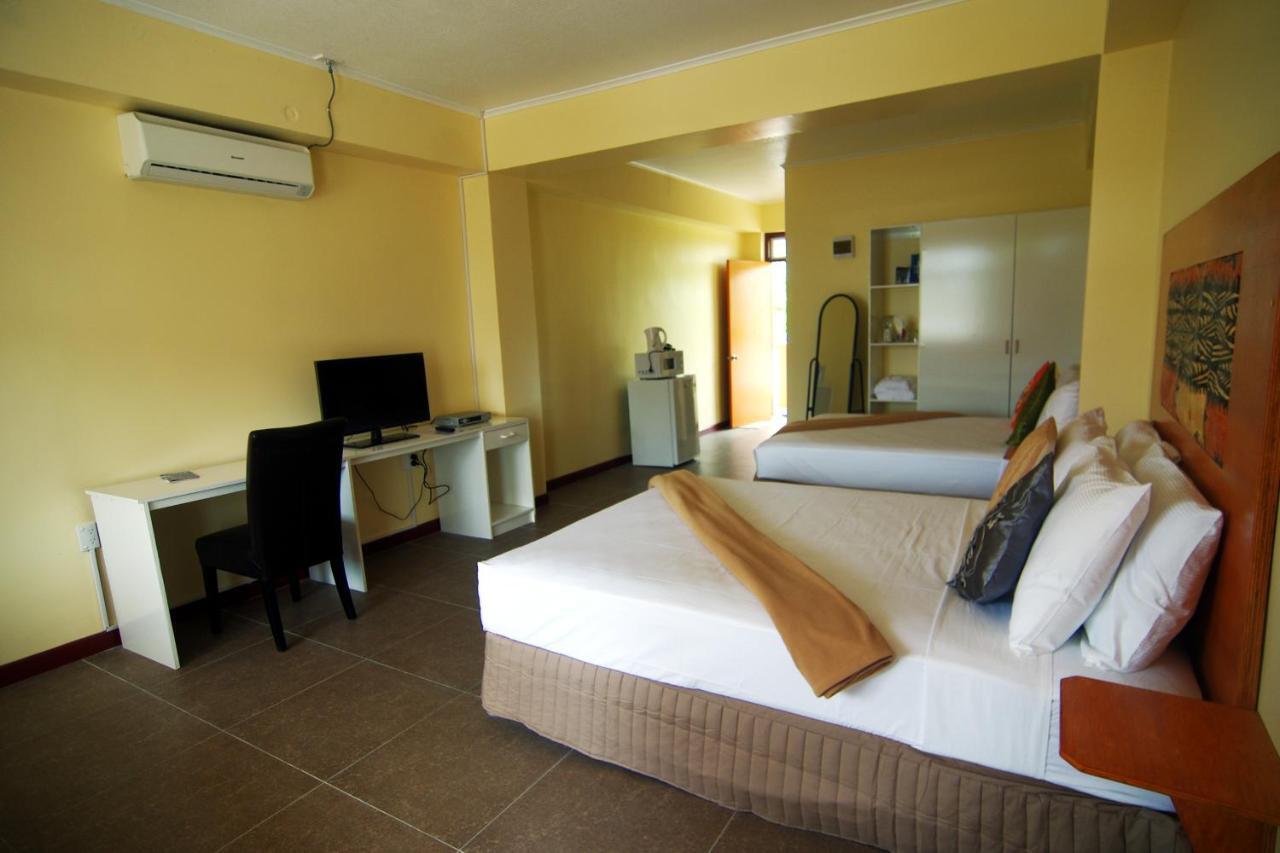 Jezami Hotel Tonga Nuku'alofa Room photo
